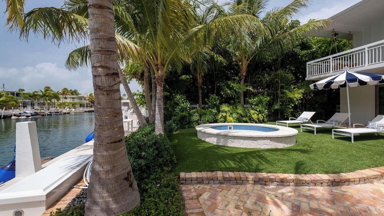 Photo of Outdoor in Venetian Shores
