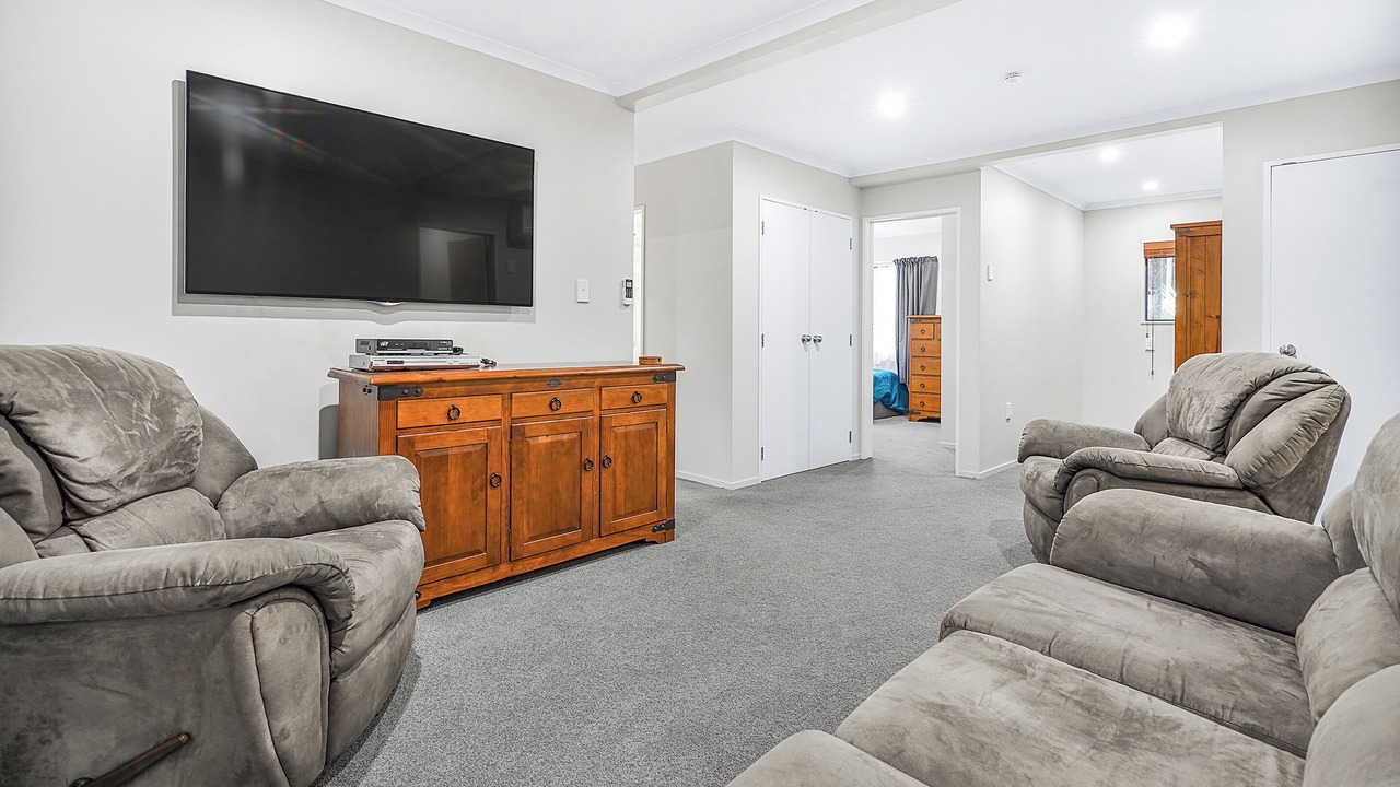 Photo of Livingroom in Hamilton