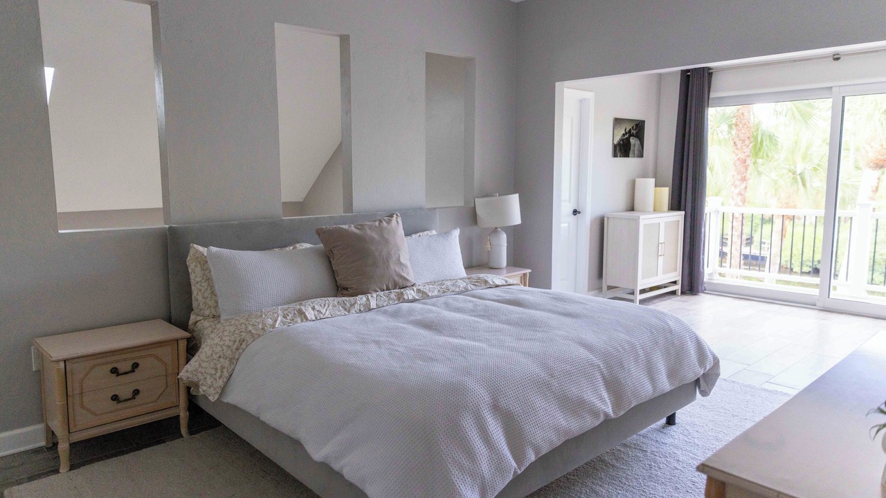 Photo of Bedroom in Bonita Springs