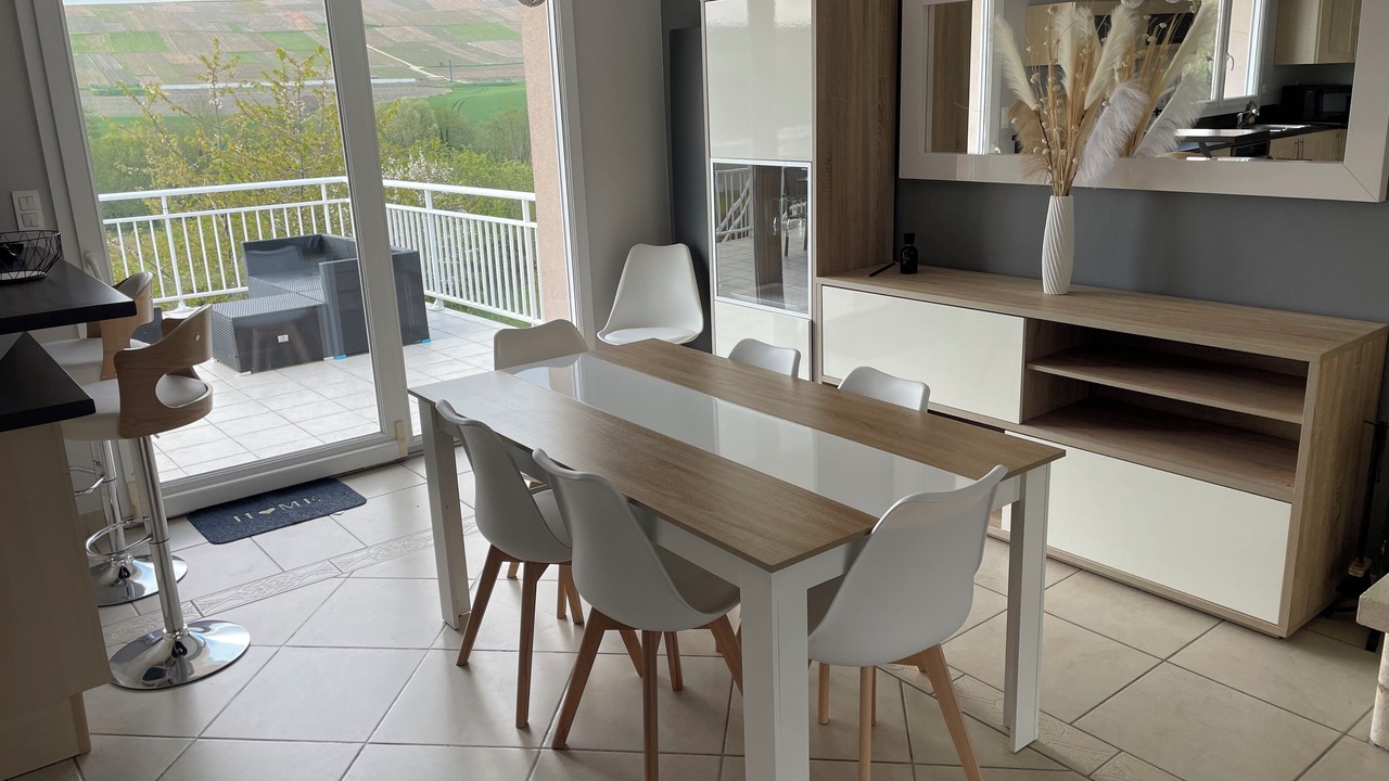 Photo of Others in Baslieux-sous-Chatillon