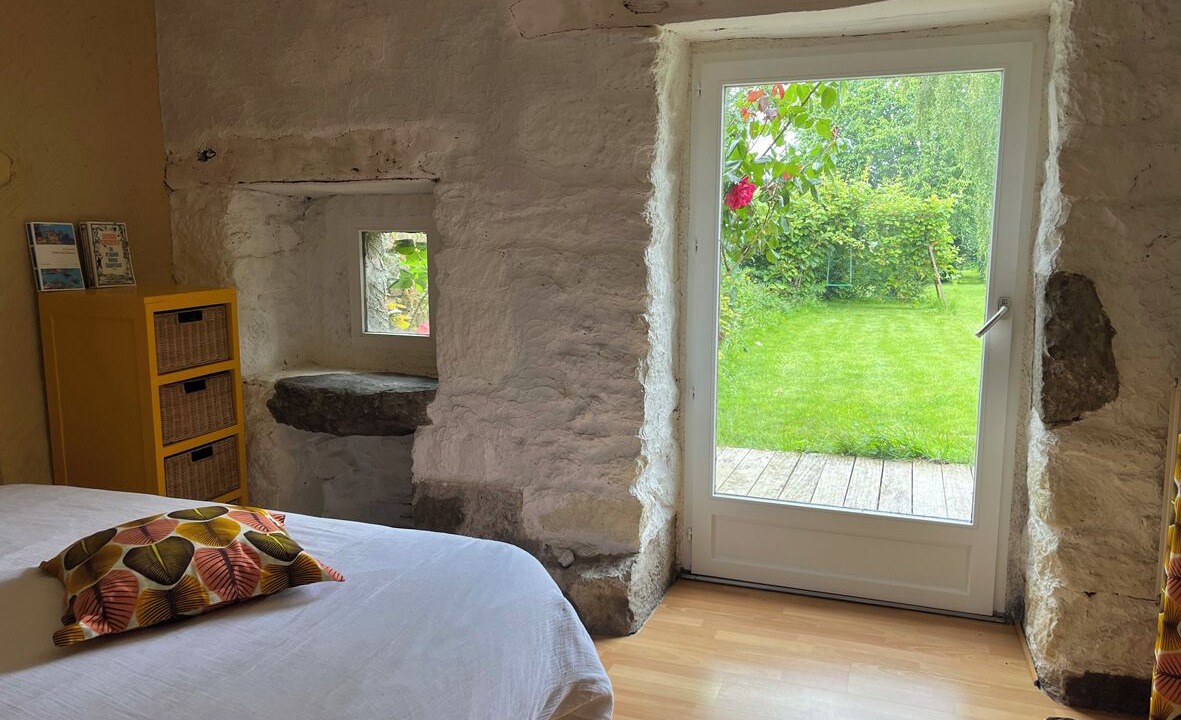 Photo of Bedroom in La Ville-es-Nonais