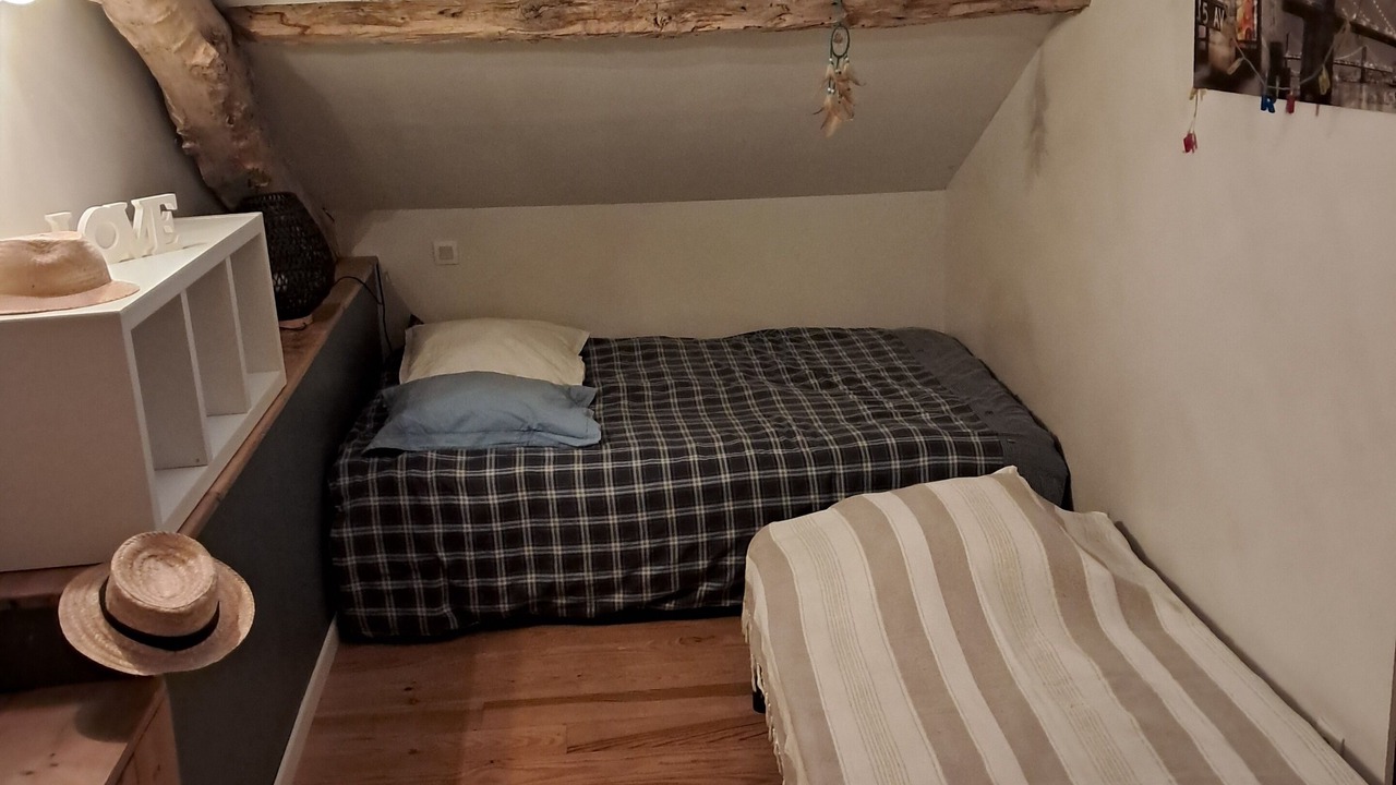 Photo of Bedroom in Pons
