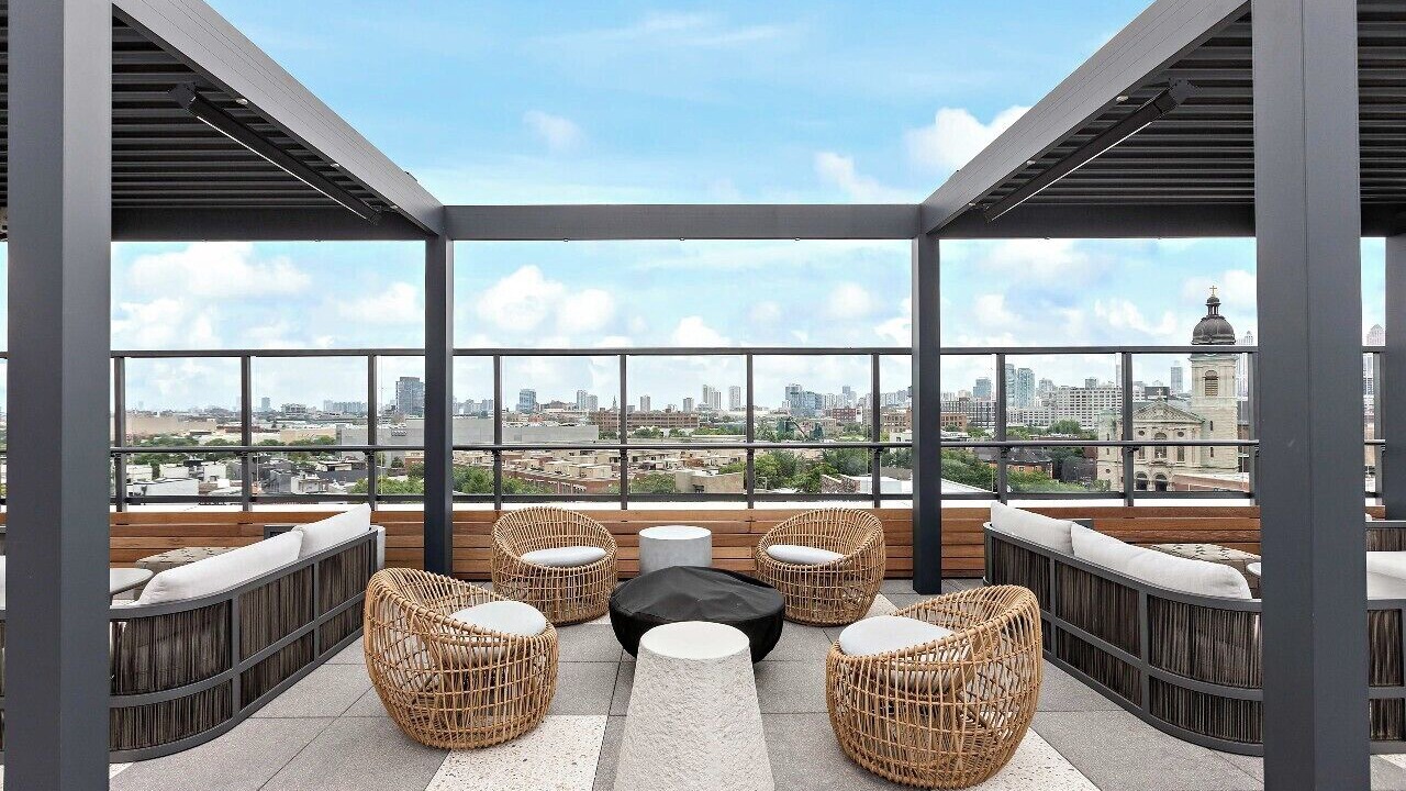 Photo of Patio Balcony in Pulaski Park