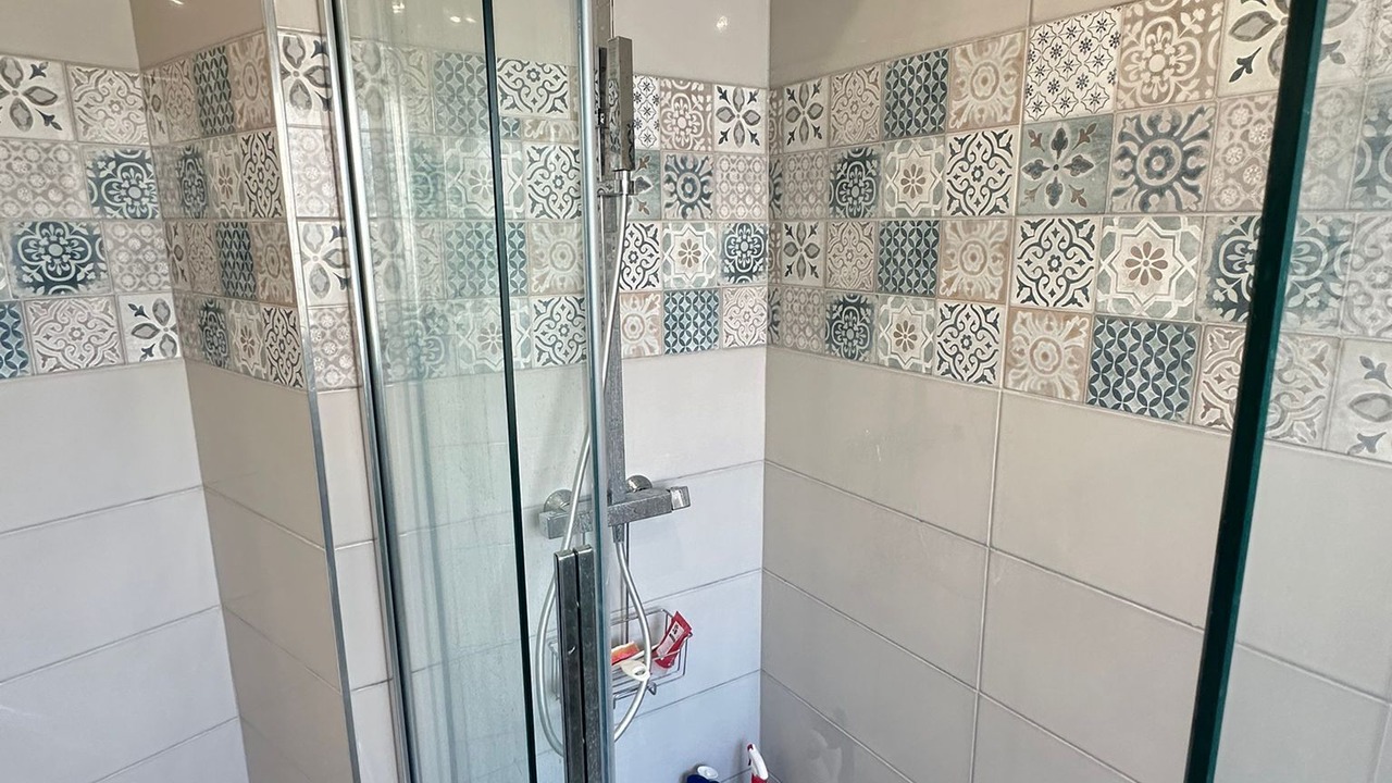 Photo of Bathroom in Le Kremlin-Bicetre