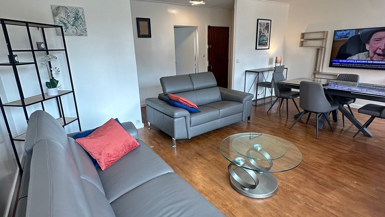 Photo of Livingroom in Le Kremlin-Bicetre