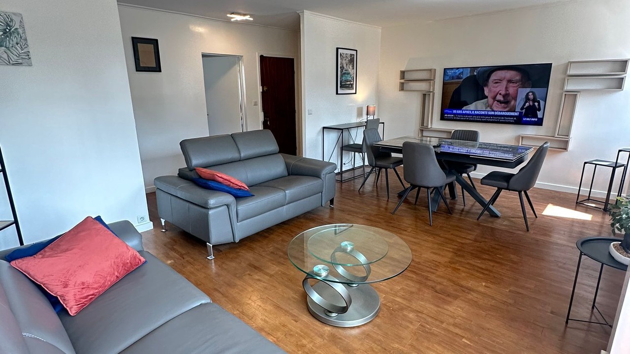 Photo of Livingroom in Le Kremlin-Bicetre