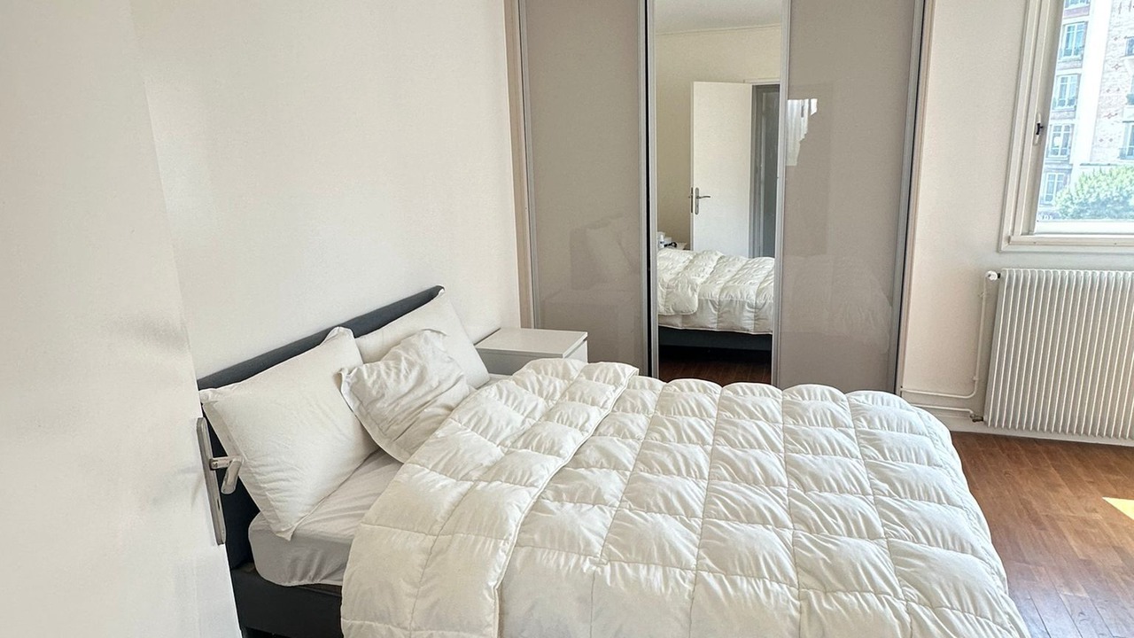 Photo of Bedroom in Le Kremlin-Bicetre
