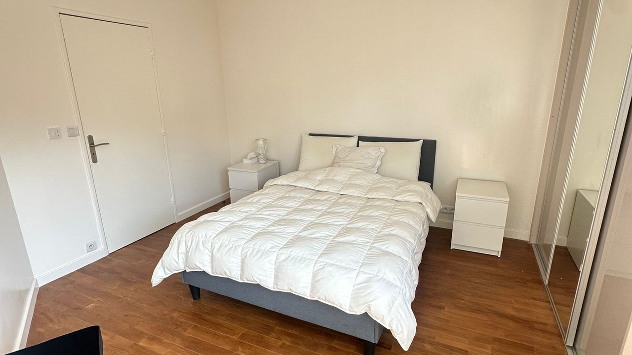 Photo of Bedroom in Le Kremlin-Bicetre