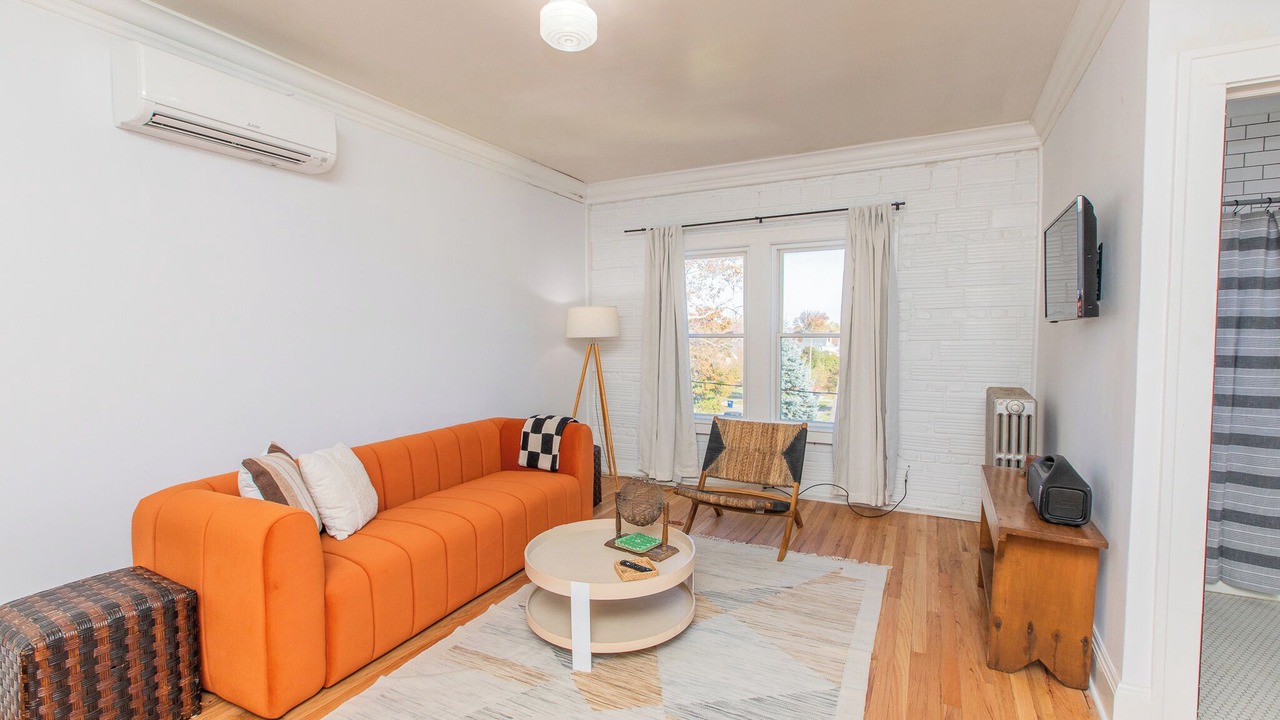 Photo of Livingroom in Lakewood