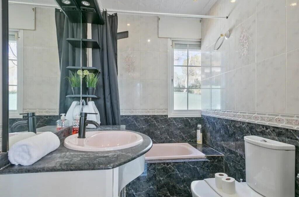 Photo of Bathroom in Olivella