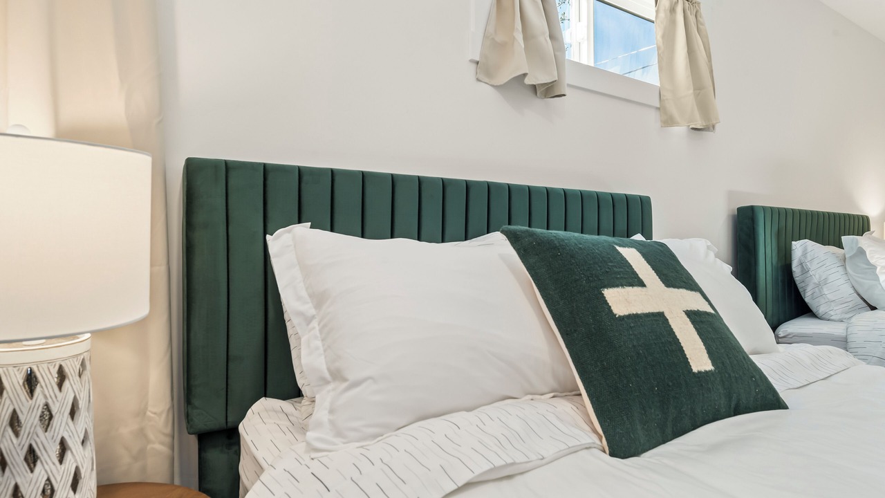 Photo of Bedroom in Sisters