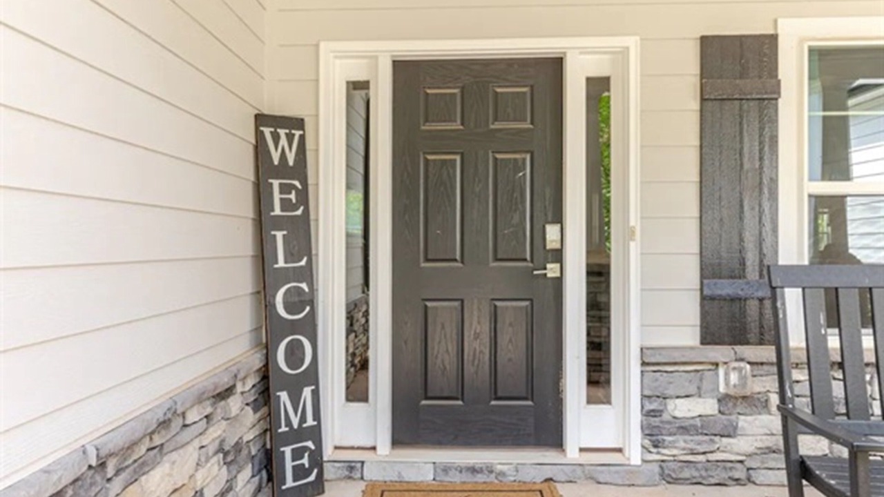 Photo of Others in Senoia