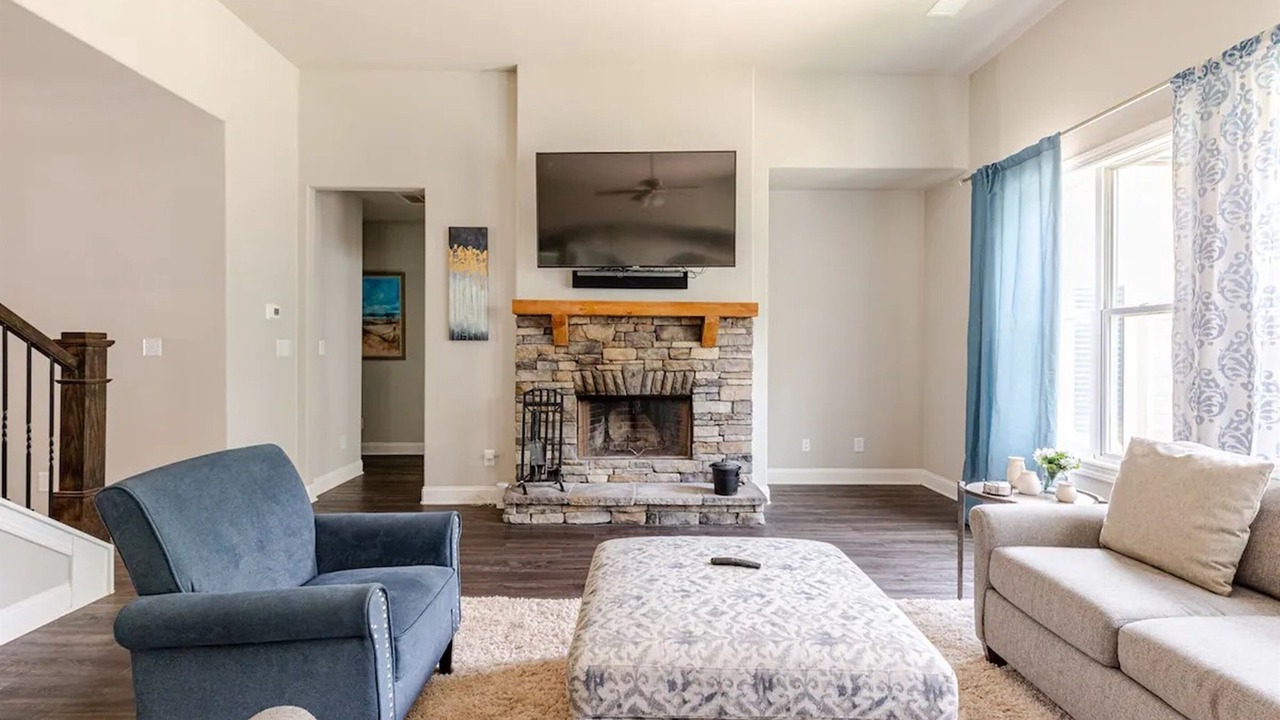 Photo of Livingroom in Senoia