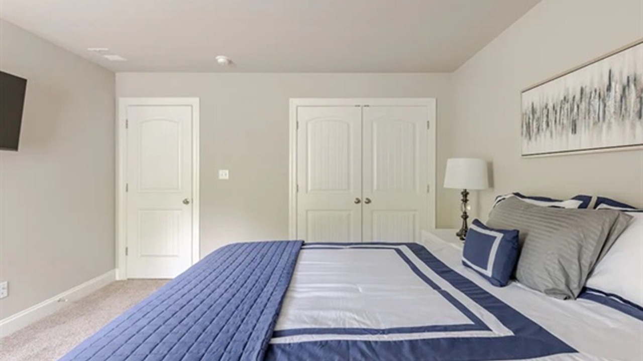 Photo of Others in Senoia