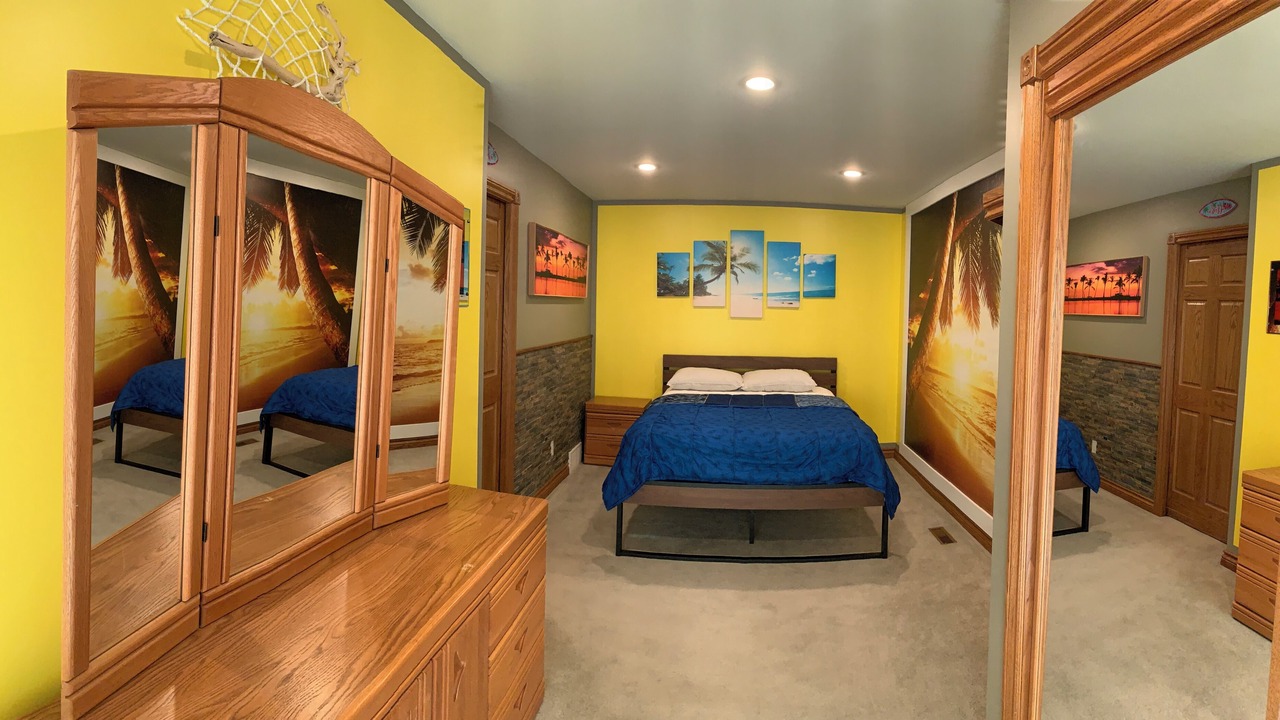 Photo of Bedroom in Grand Bend
