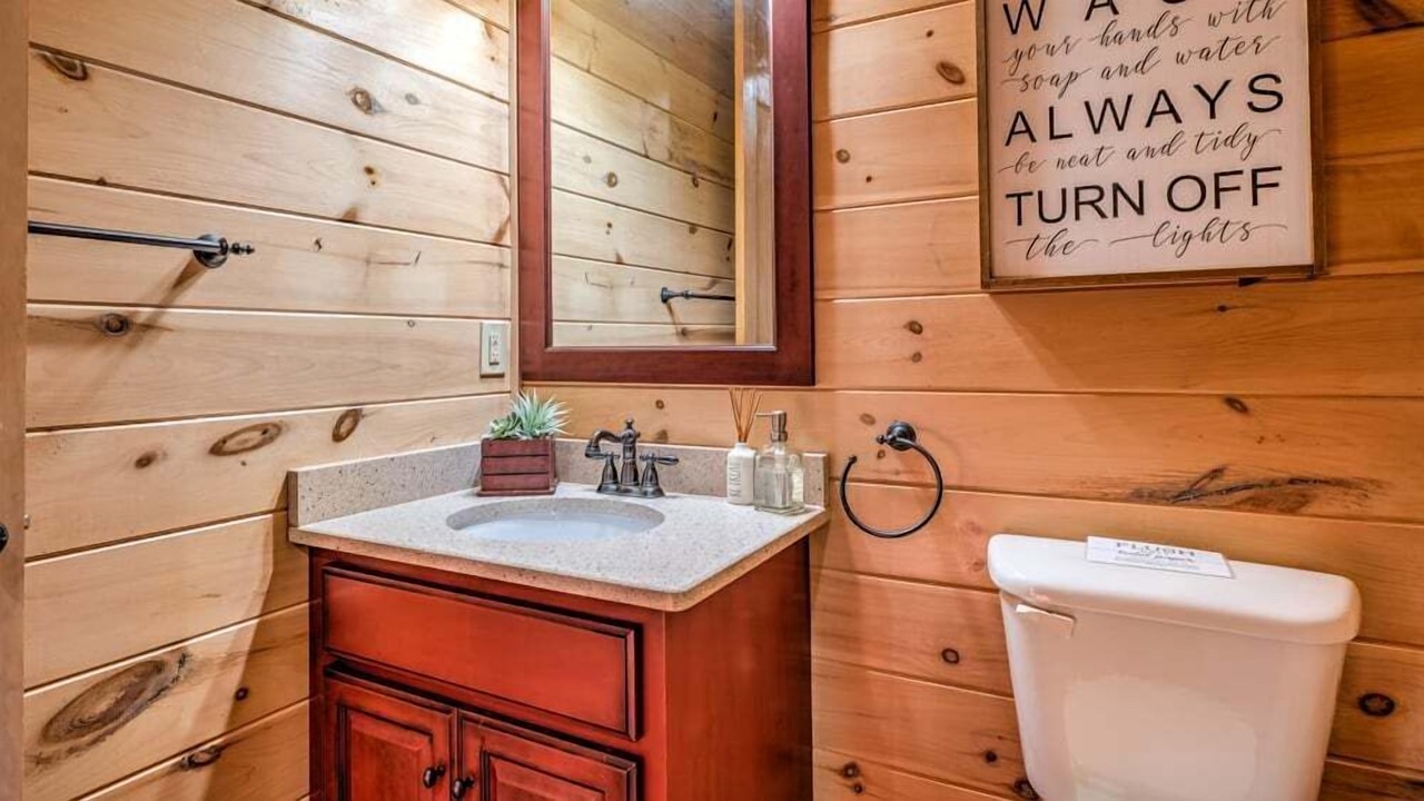 Photo of Bathroom in Foxfire Estates