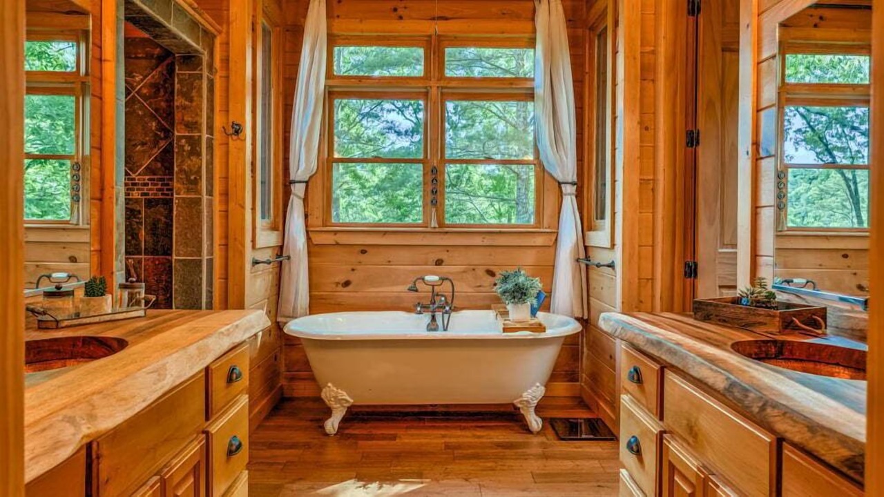 Photo of Bathroom in Foxfire Estates