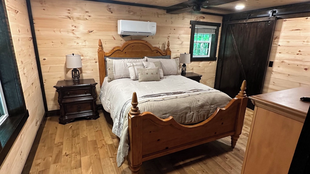 Photo of Bedroom in Murray