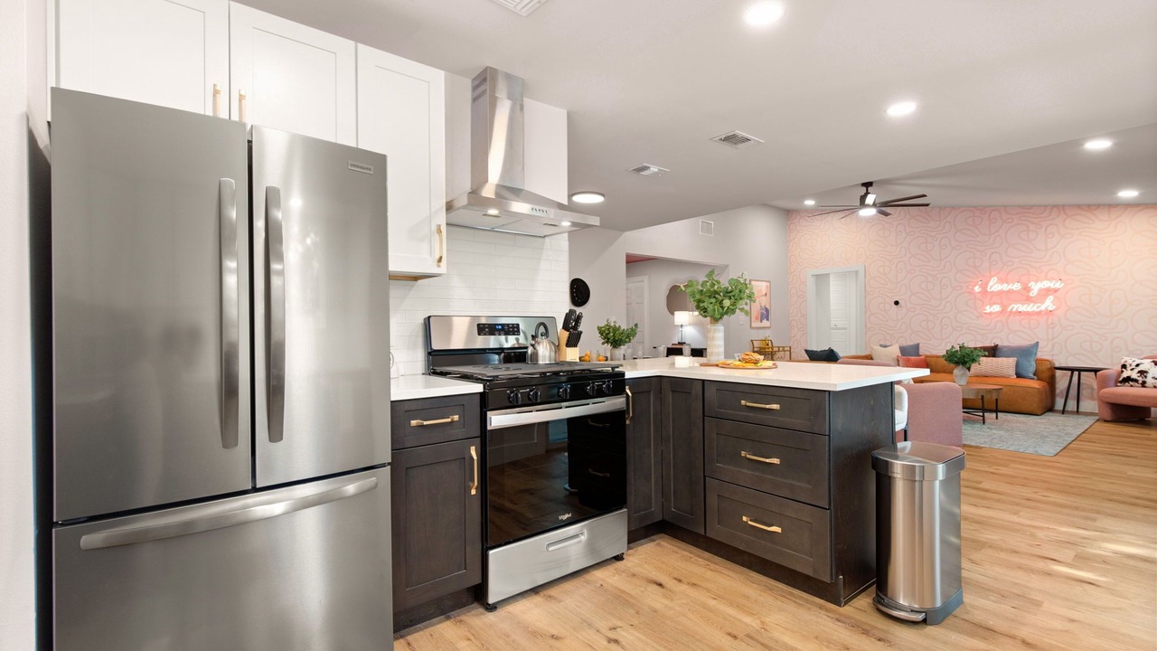 Photo of Kitchen in North Austin Civic Association