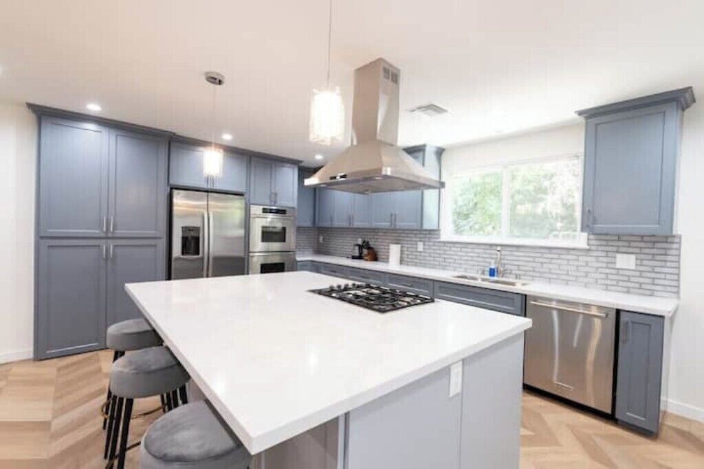 Photo of Kitchen in Woodland Hills