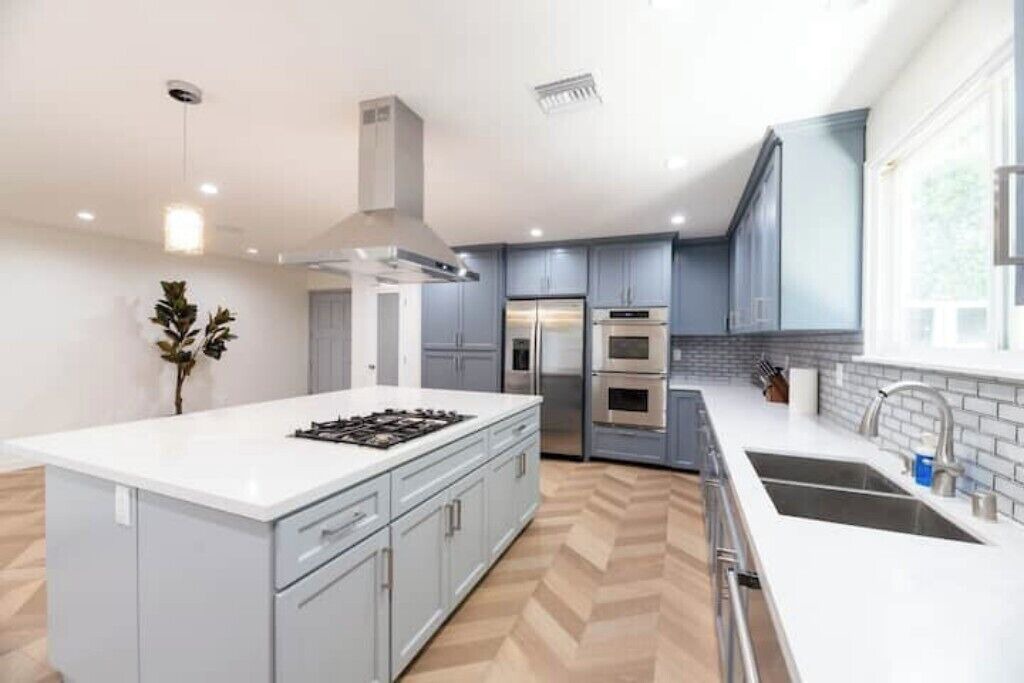 Photo of Kitchen in Woodland Hills