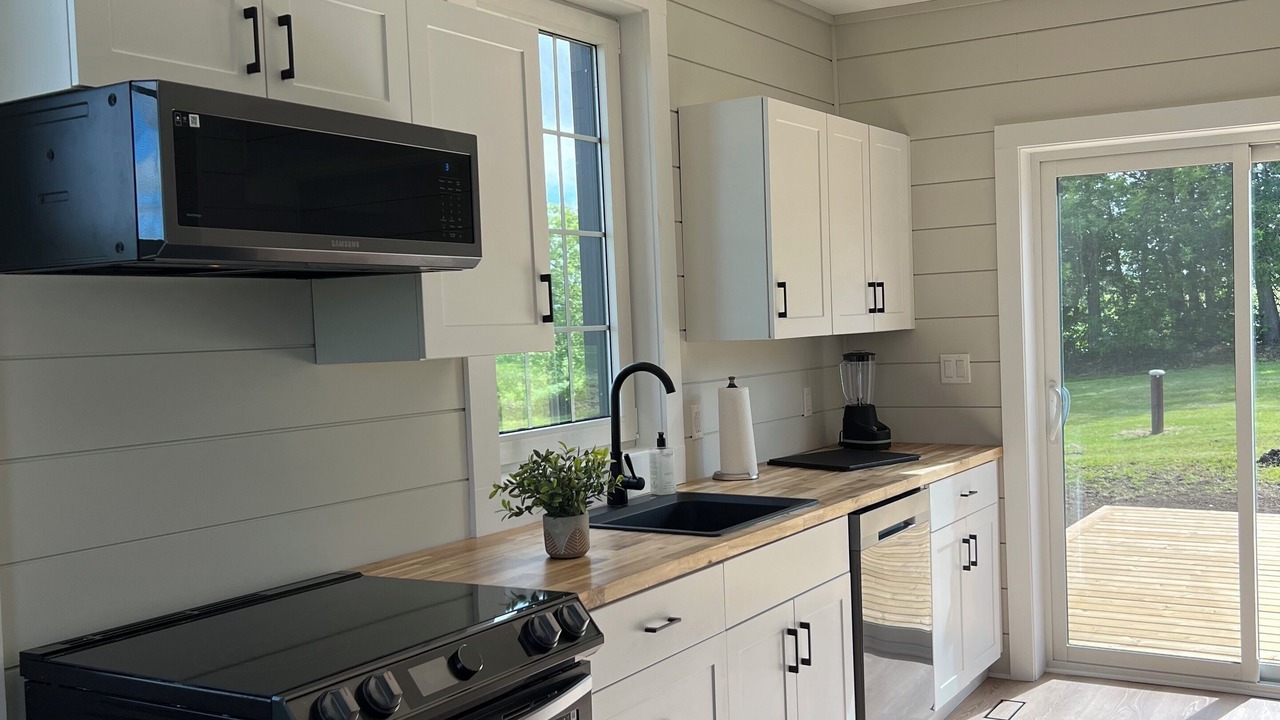 Photo of Kitchen in Otonabee-South Monaghan
