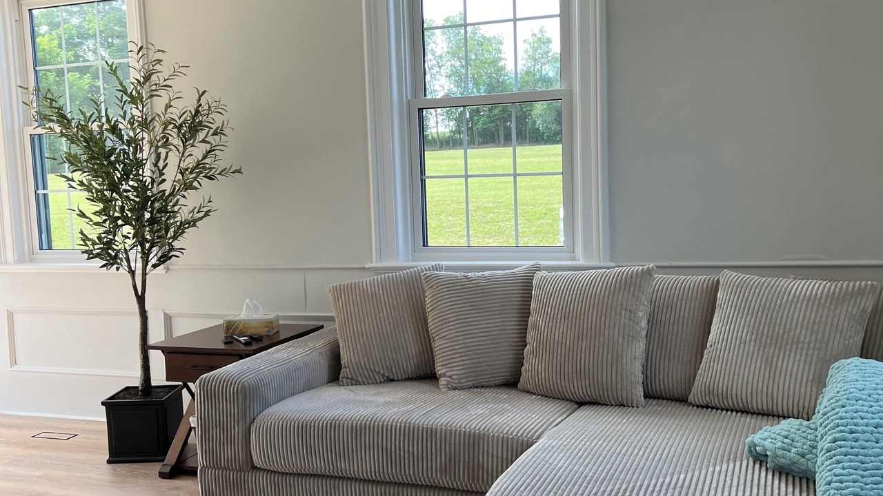 Photo of Livingroom in Otonabee-South Monaghan