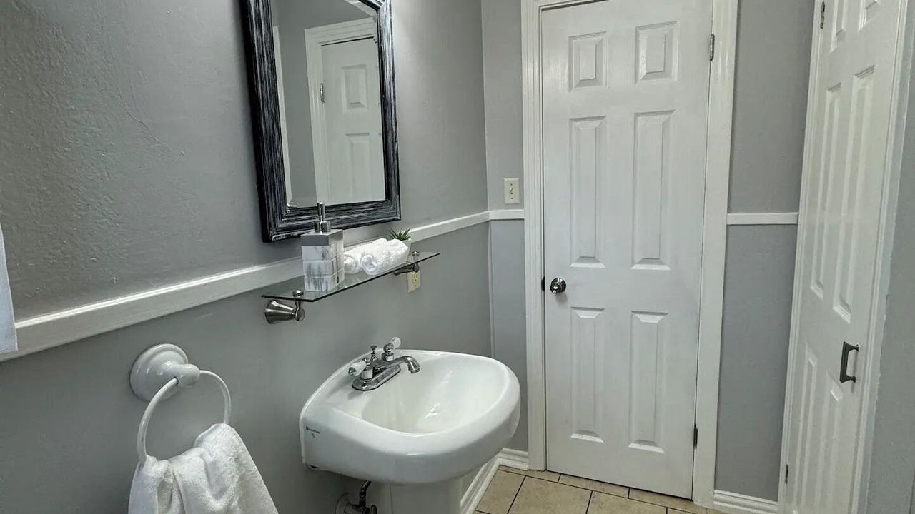 Photo of Bathroom in Deer Park