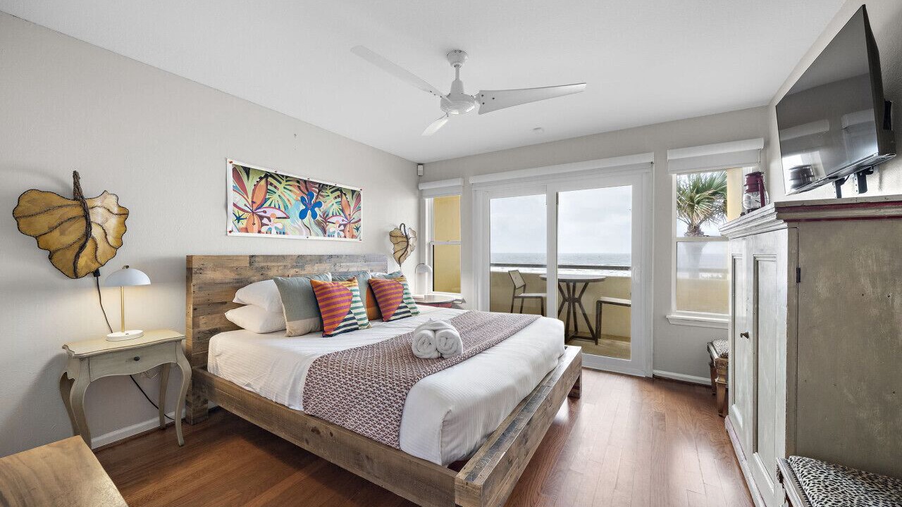 Photo of Bedroom in San Jacinto