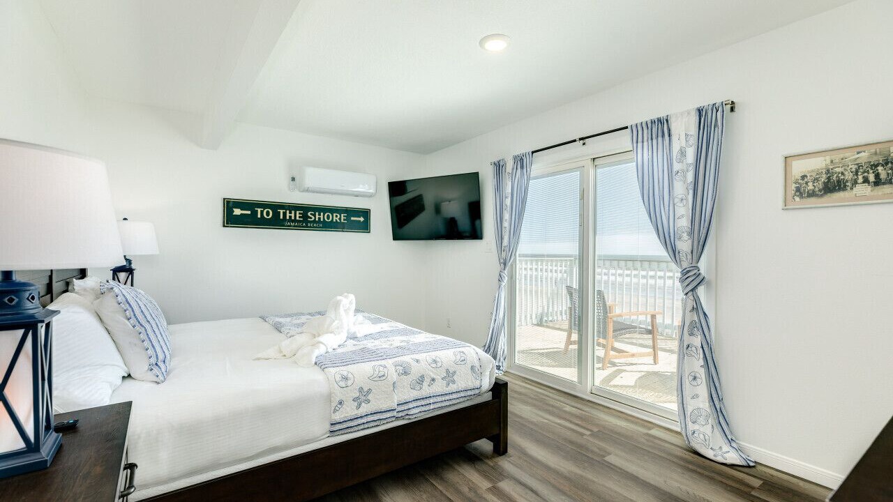 Photo of Bedroom in Jamaica Beach