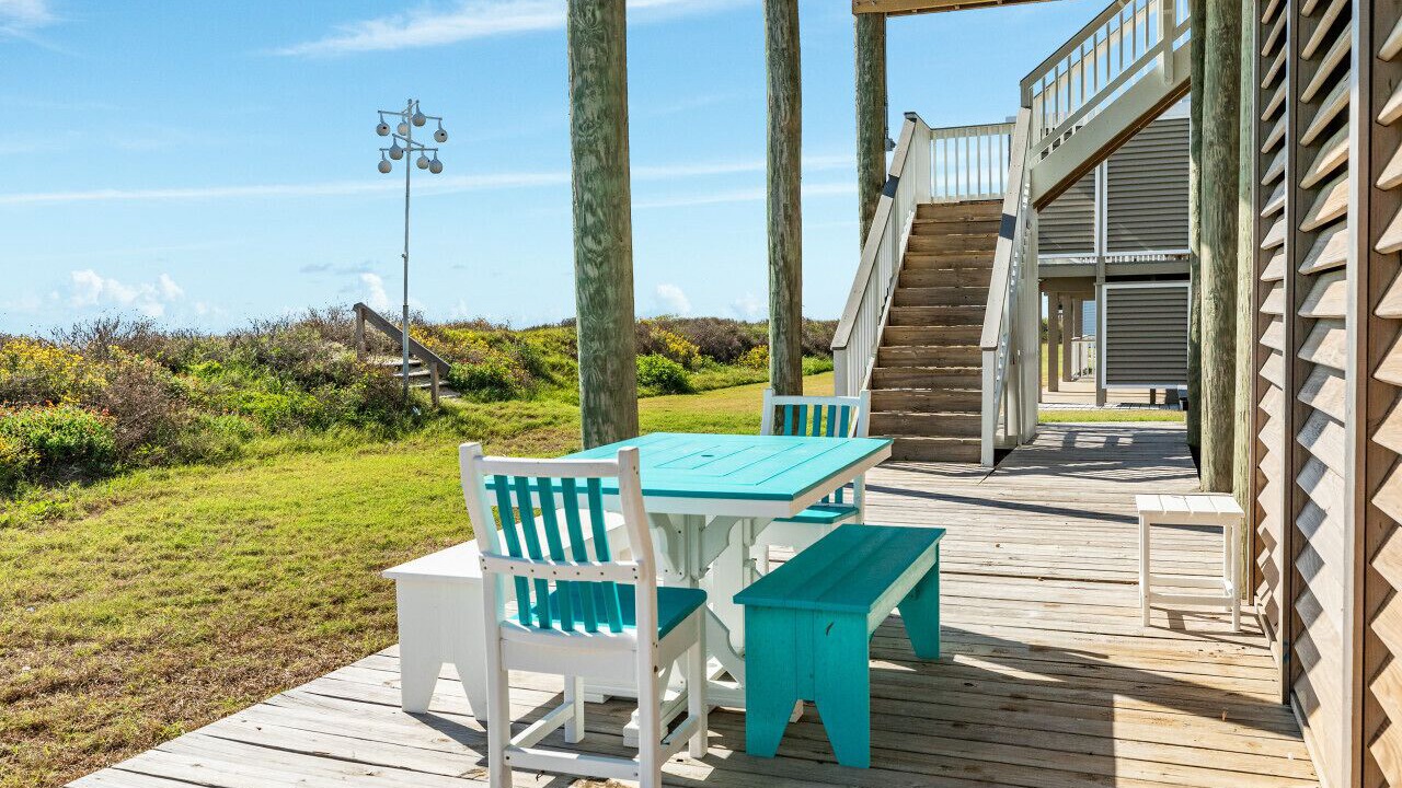 Photo of Outdoor in Jamaica Beach