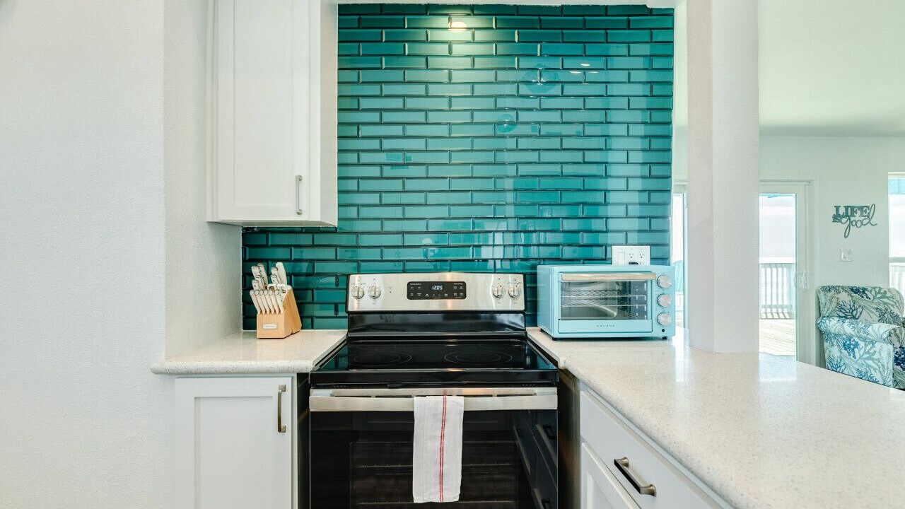 Photo of Kitchen in Jamaica Beach