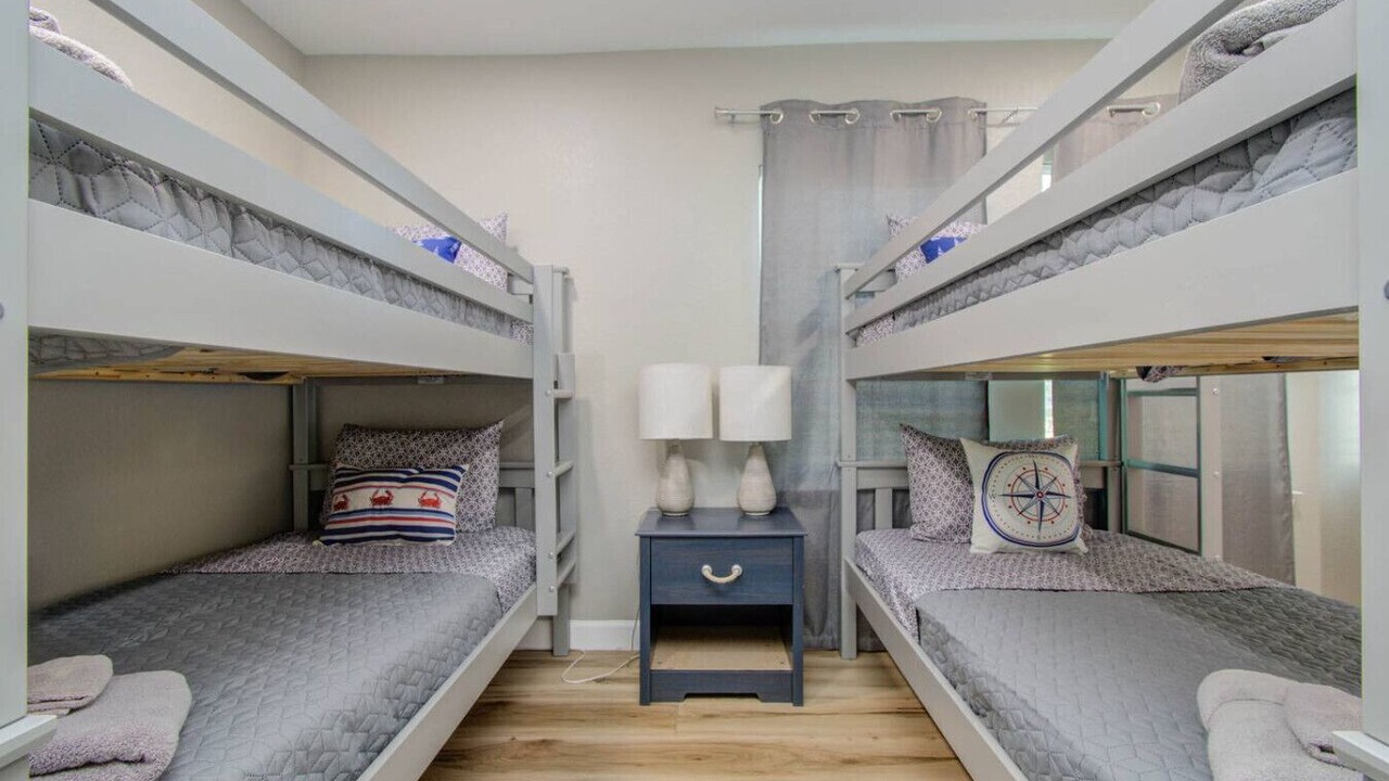 Photo of Bedroom in Hitchcock