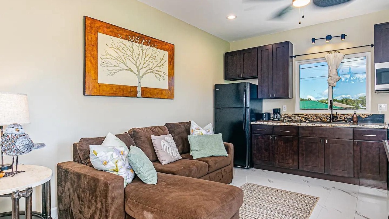 Photo of Livingroom in Hilo