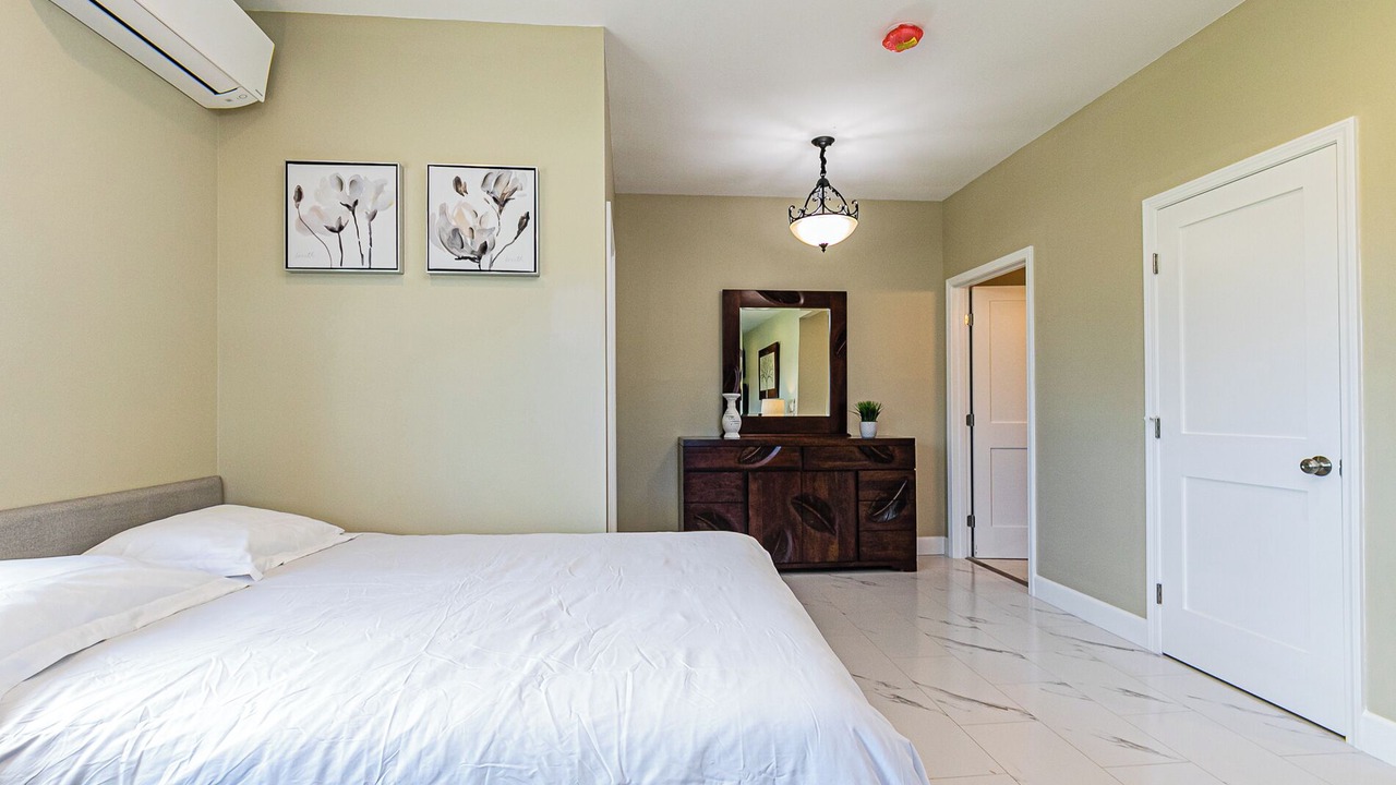 Photo of Bedroom in Hilo