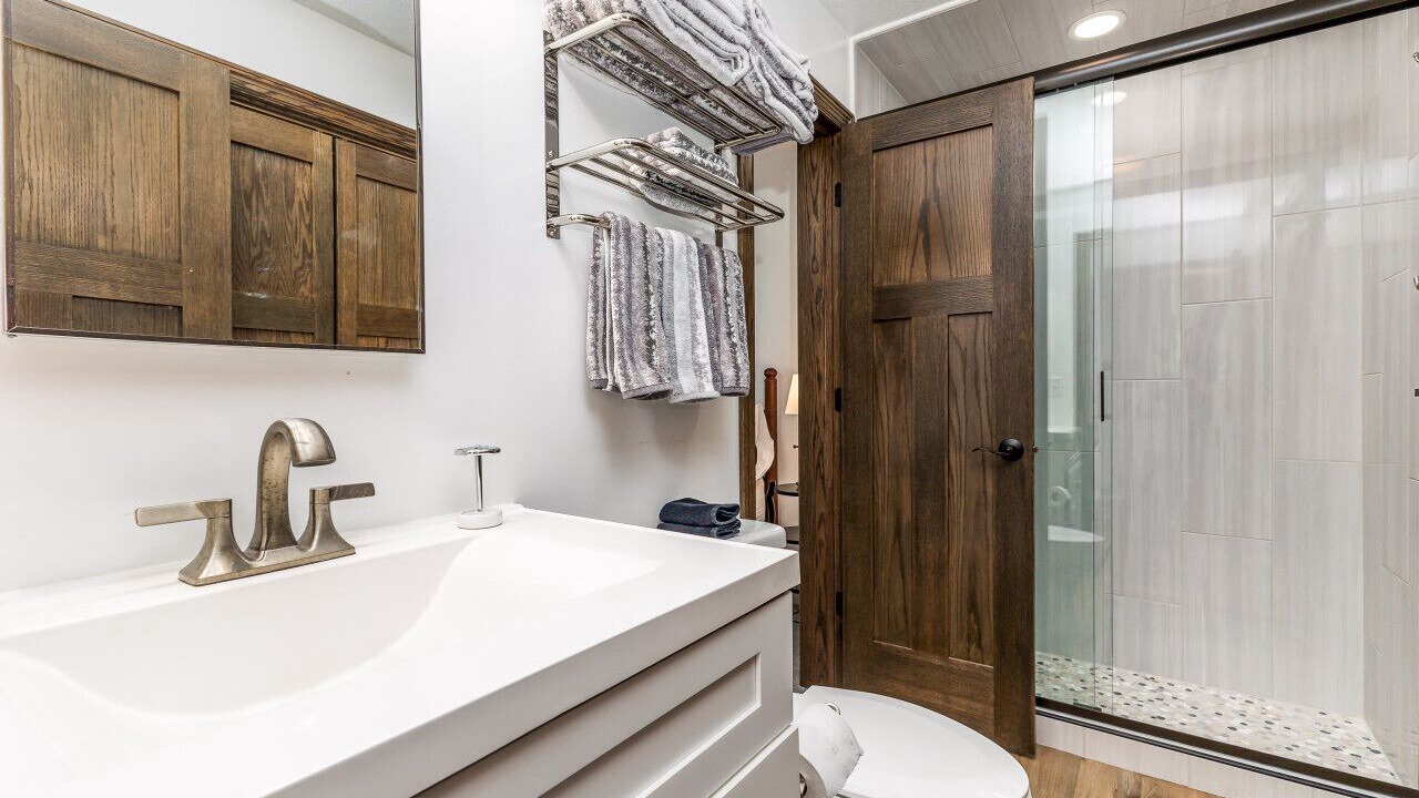 Photo of Bathroom in The Galena Territory