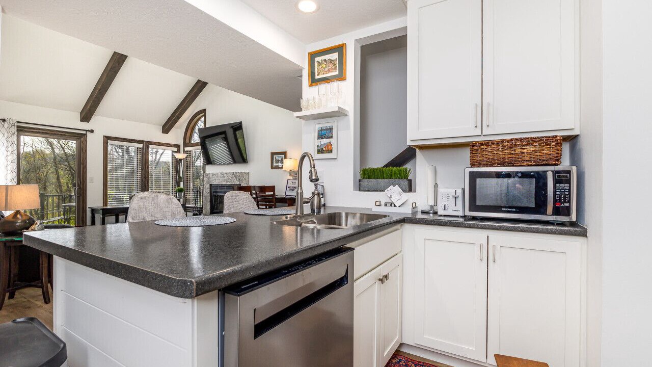 Photo of Kitchen in The Galena Territory