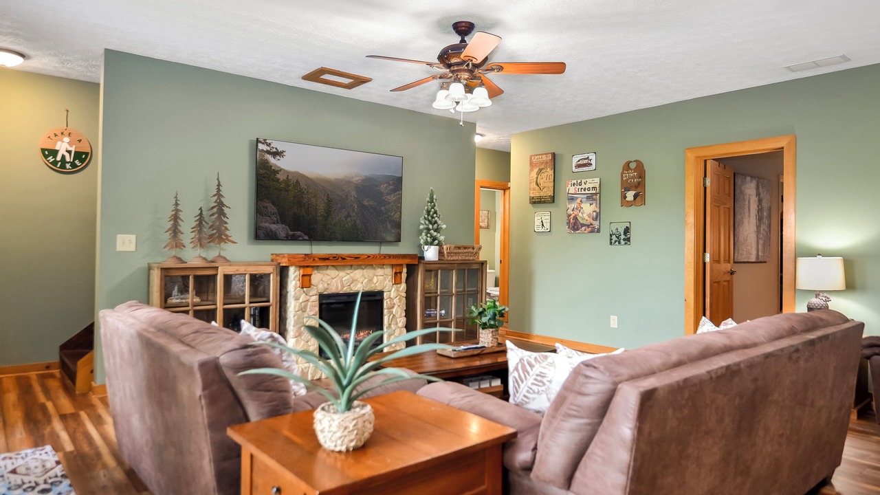 Photo of Bedroom in Ellijay