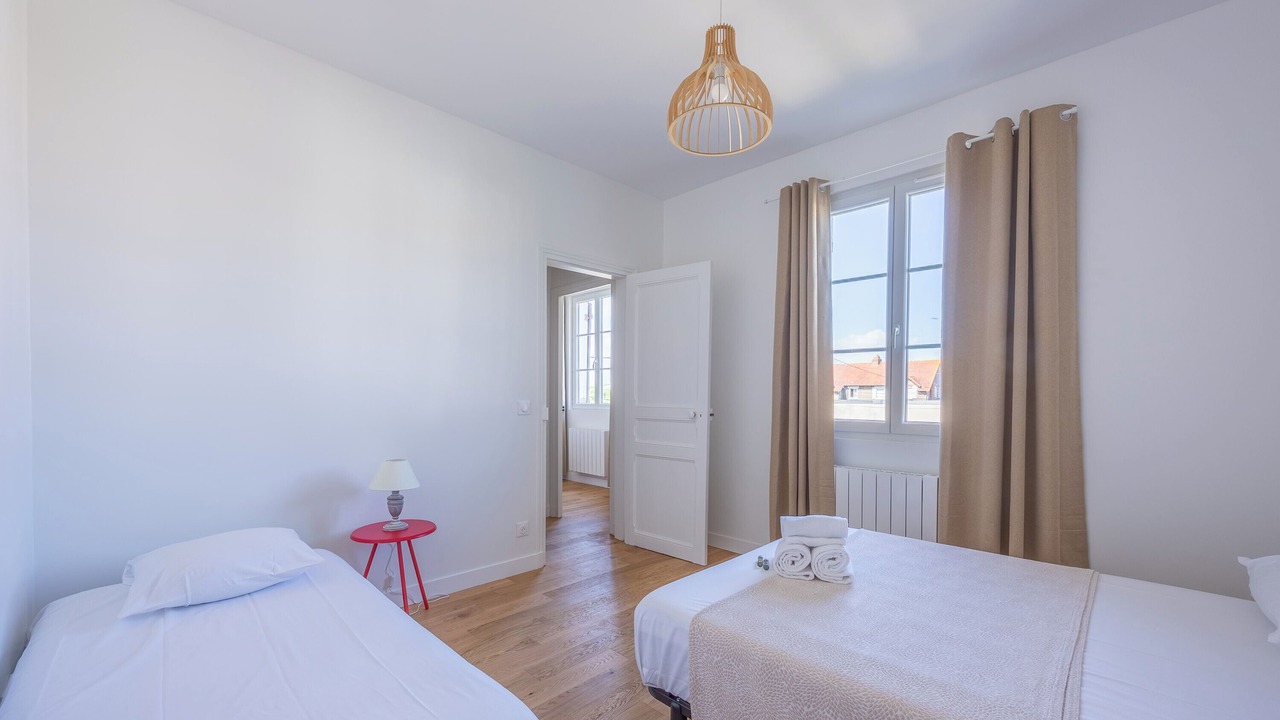 Photo of Bedroom in Les Cites