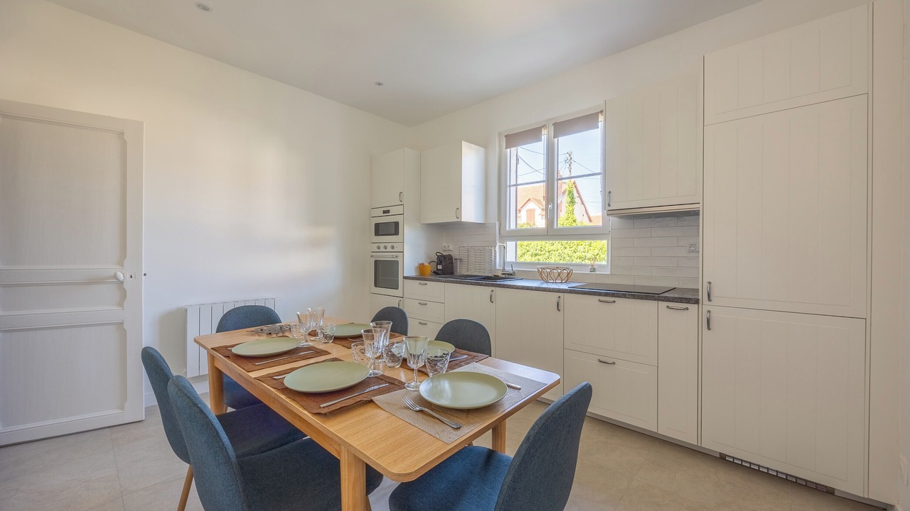 Photo of Others in Les Cites