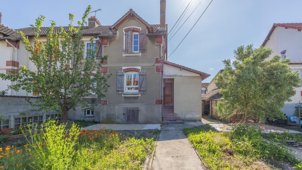 Photo of Outdoor in Les Cites