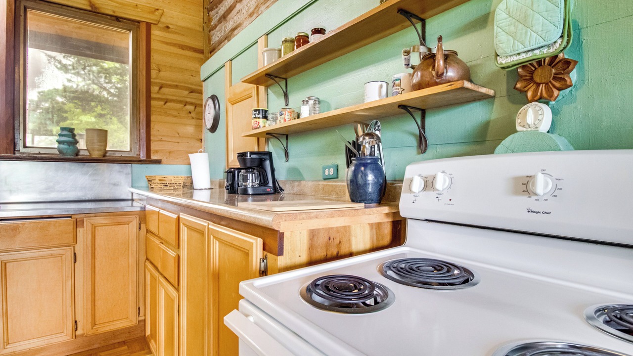 Photo of Kitchen in Calico Rock