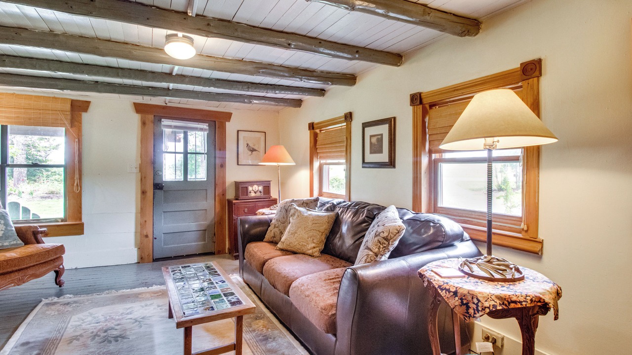 Photo of Livingroom in Calico Rock