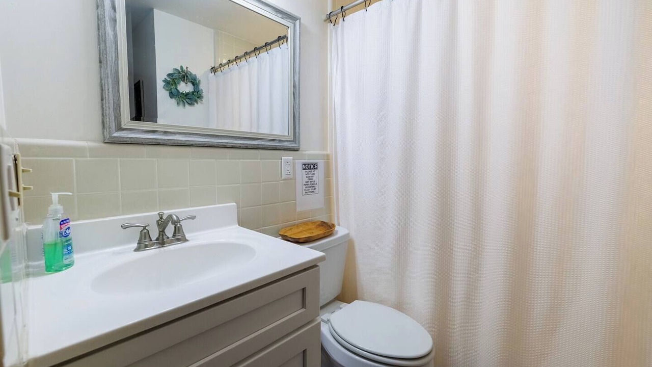 Photo of Bathroom in Mentone