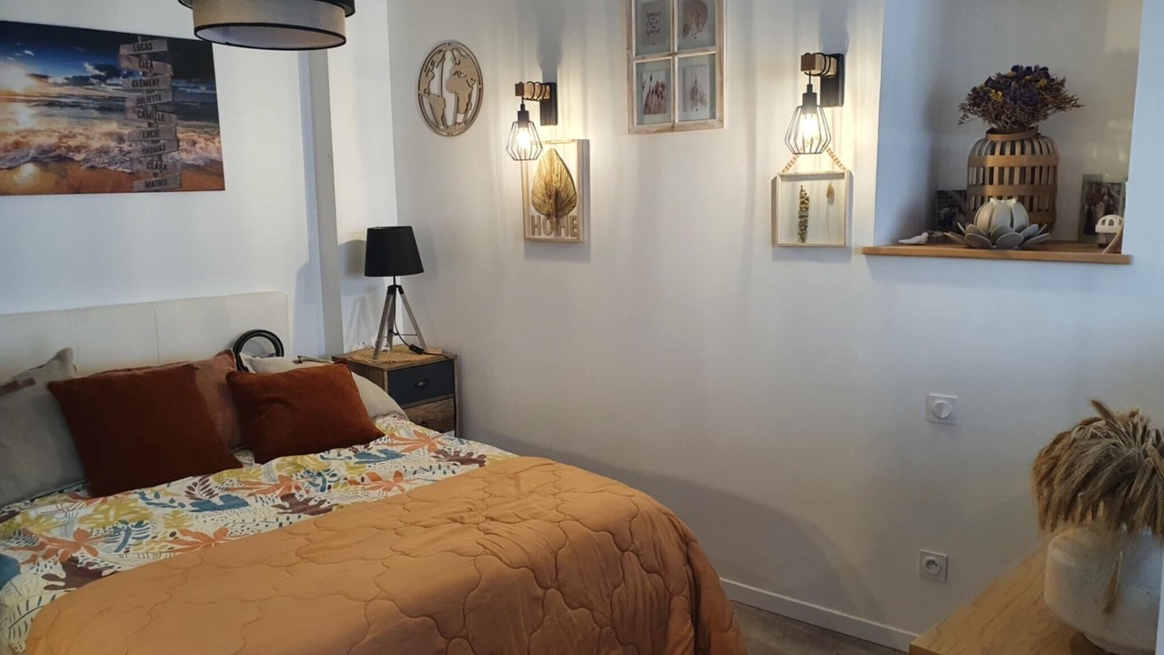 Photo of Bedroom in Baguer-Pican