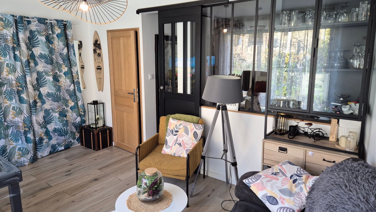 Photo of Livingroom in Baguer-Pican