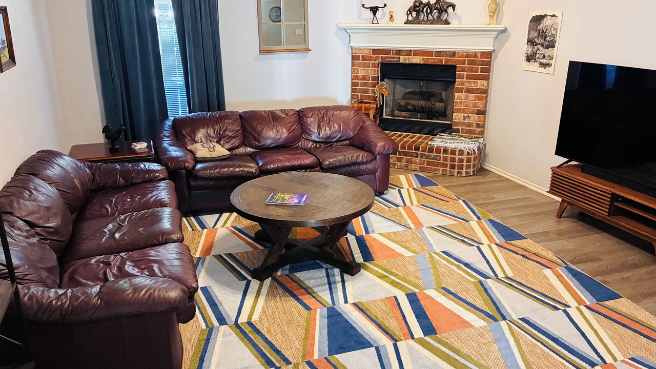 Photo of Livingroom in Oklahoma City
