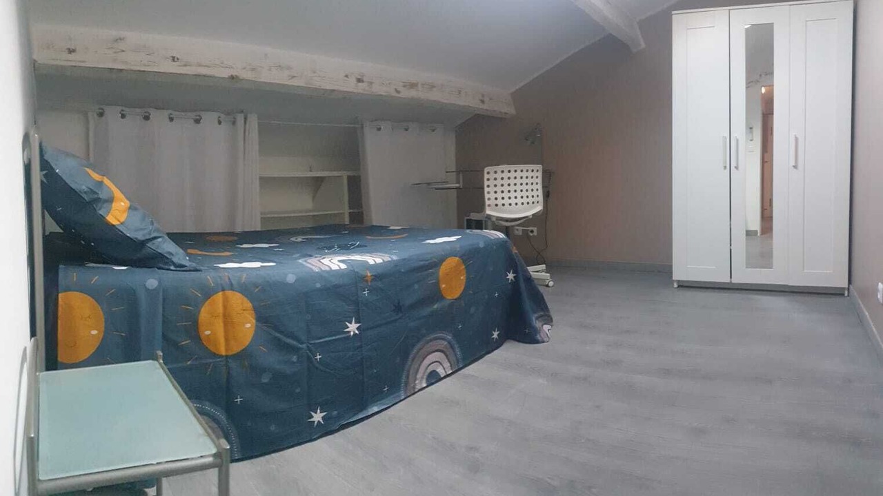 Photo of Bedroom in Le Cres