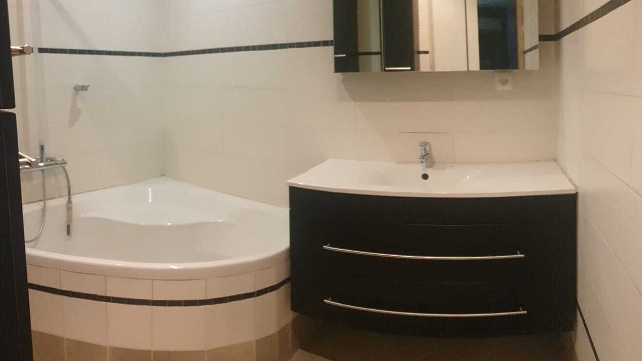 Photo of Bathroom in Le Cres