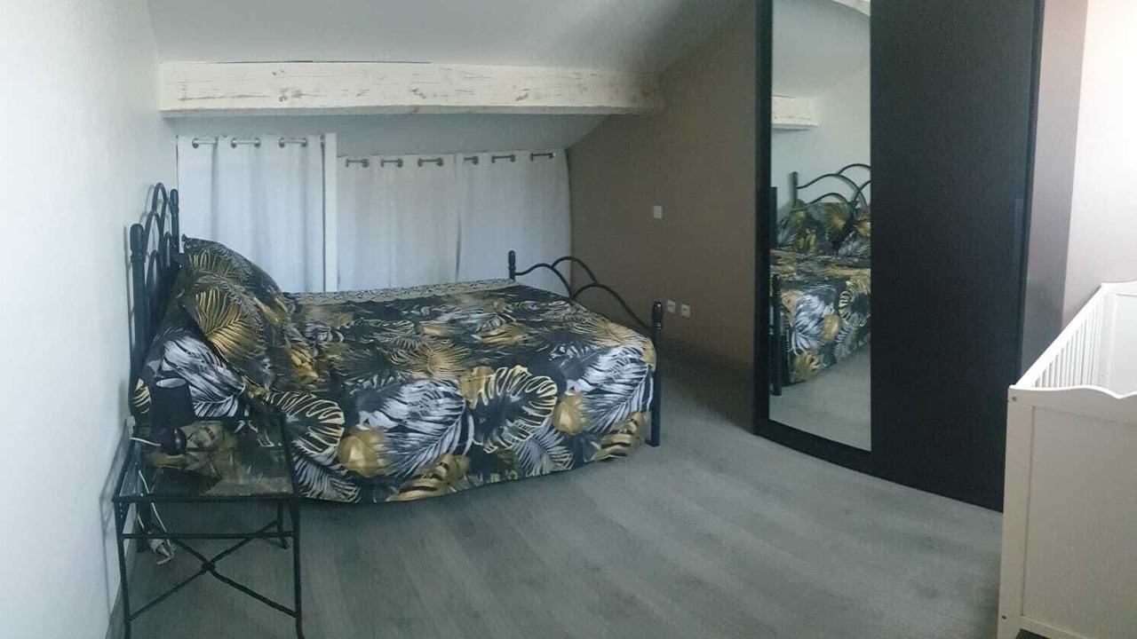 Photo of Bedroom in Le Cres